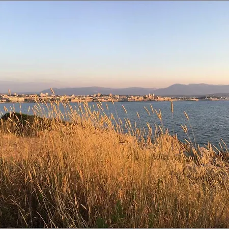 Studette De Charme * Juan-les-Pins